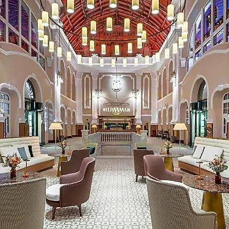 Canfranc Estacion , A Royal Hideaway 5* Aínsa