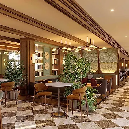 Canfranc Estacion , A Royal Hideaway 5*