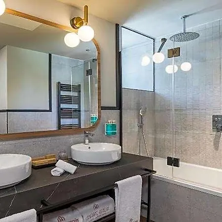 Canfranc Estacion , A Royal Hideaway Hotel 5*