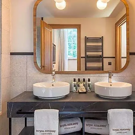 Canfranc Estacion , A Royal Hideaway 5*